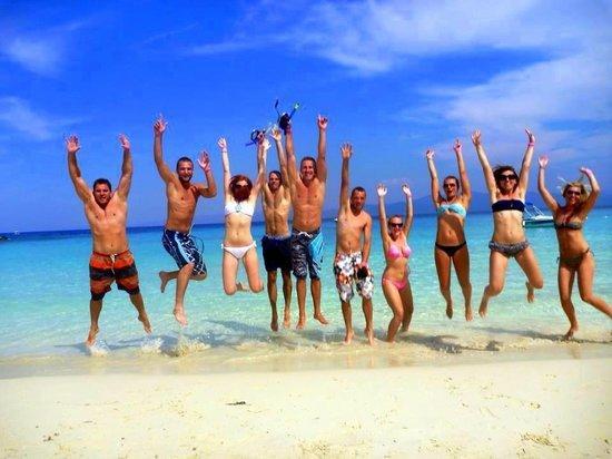 Hebes Studios Kavos Luaran gambar